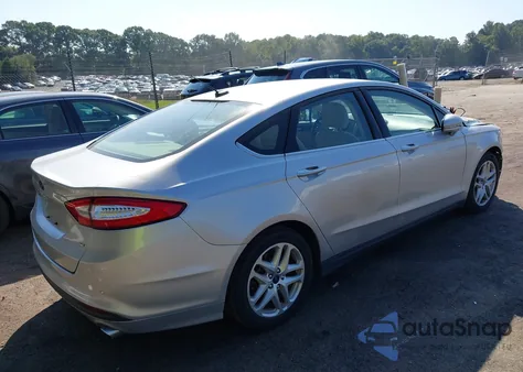 2016 Ford Fusion Se z USA, uszkodzony, nr VIN 3FA6P0H72GR318239